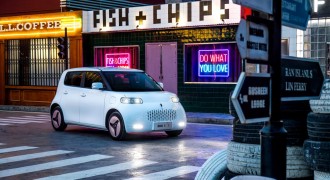 秒杀燃油车，国庆纯电出行欧拉白猫最“行”！