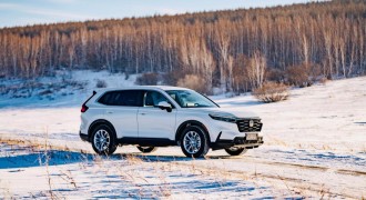 冰雪极境，尽显自如，全新一代CR-V驰骋冰天雪地