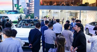全球首发  奇瑞新能源eQ7、小蚂蚁Q亮相上海车展