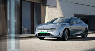 第二代设计语言首款轿车，领克07 EM-P全球首秀