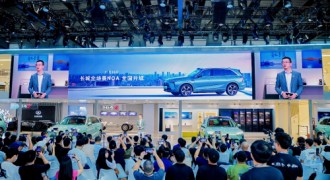 广州车展现象级产品热潮，全新蓝山从智驾到智舱，卷出智能化新高度