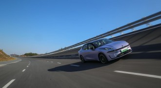 领克07 EM-P 馈电工况194码高环连跑60分钟，没失速 能耗也不错