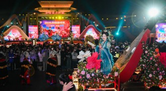 跨年喜提一台QQ冰淇淋！“奇妙东方跨年夜”圆满收官，共启美好2025