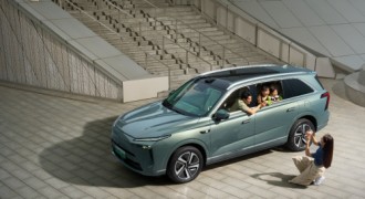 央视权威认证！魏牌全新蓝山荣获央视中国汽车风云盛典“年度SUV”