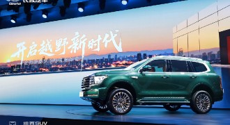 全新坦克500以“智能+豪华+越野”三叉戟，再造热销神话