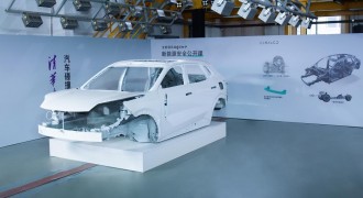 领克08白车身进驻清华实验室，中国汽车安全技术领跑全球